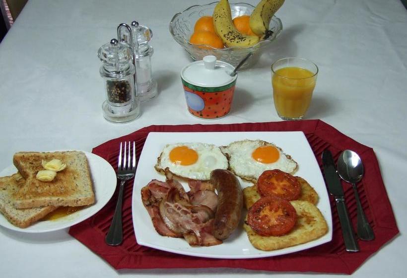 Wellesbourne Homestay B&b 12