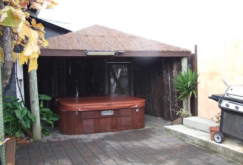 Wellesbourne Homestay B&b 3