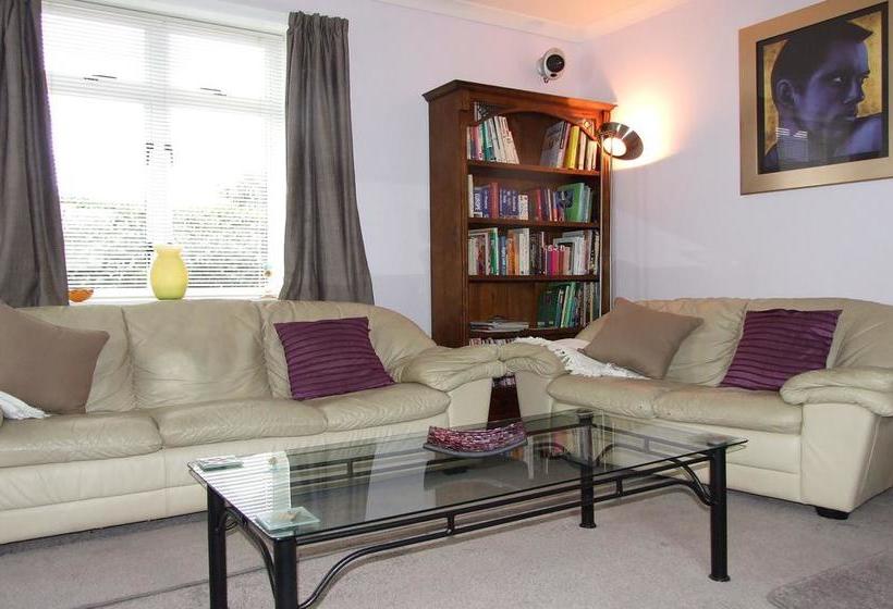 Wellesbourne Homestay B&b 5