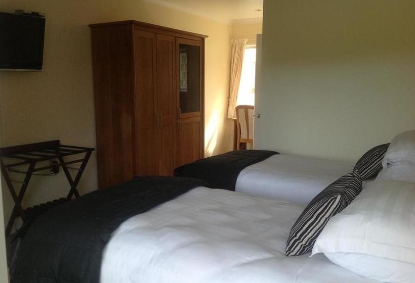 Hotel Ngati Ruanui Stratford Mountain House 13