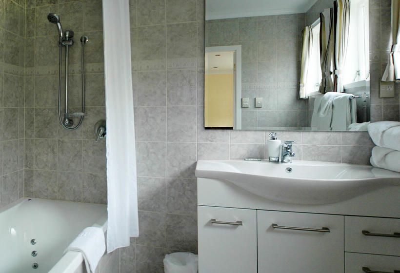 Hotel Ngati Ruanui Stratford Mountain House 7