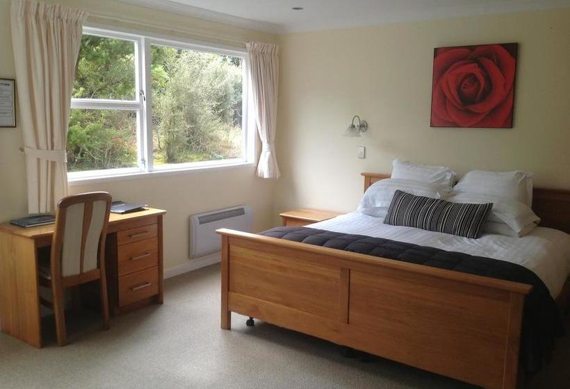 Hotel Ngati Ruanui Stratford Mountain House 8