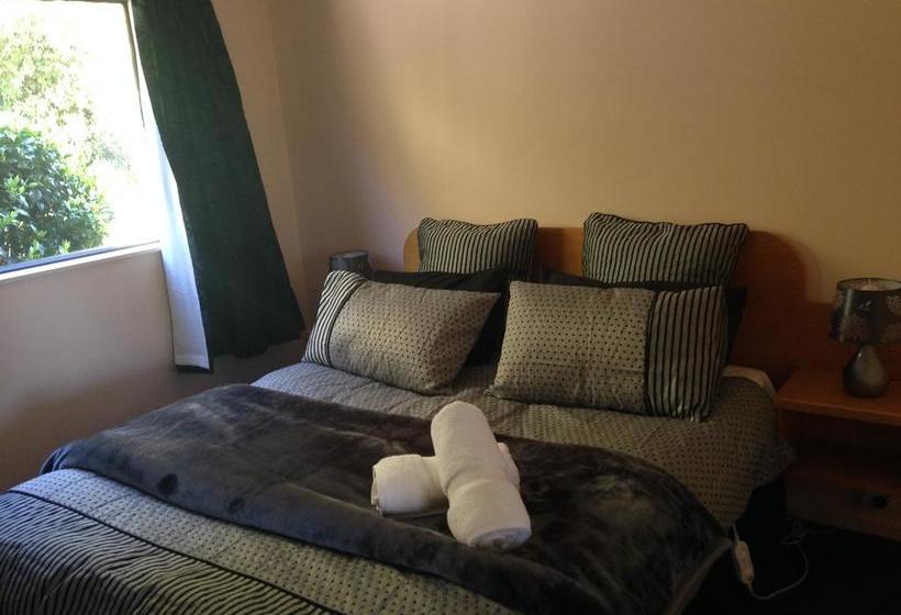 Motuoapa Bay Motel 7