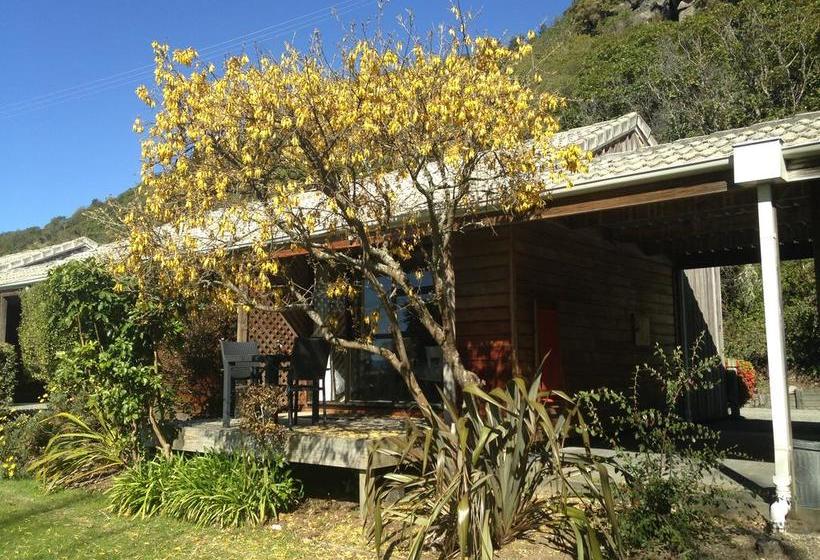 Motuoapa Bay Motel 9