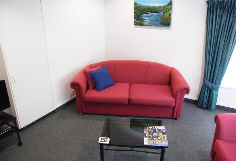 Motel Cambridge Mews 6