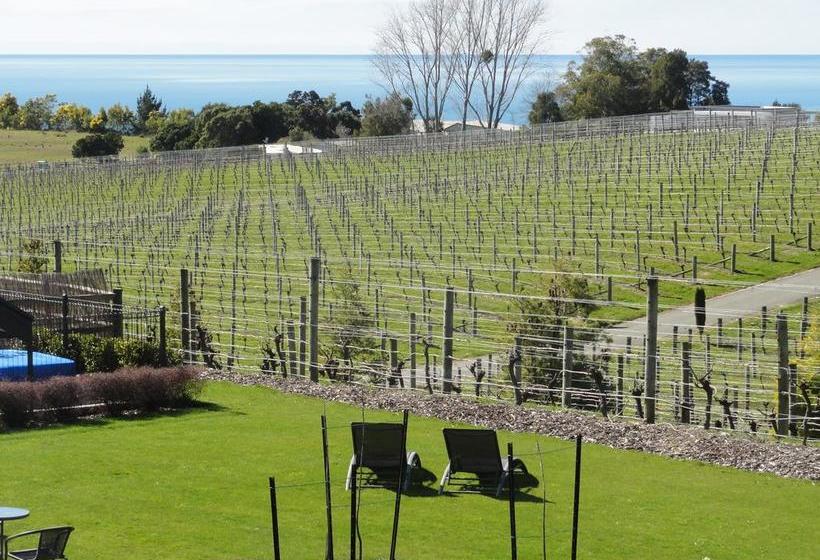 Bed and Breakfast Pine Hill Lodge 15