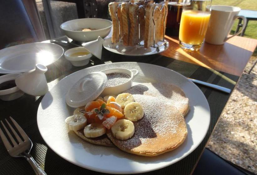 Bed and Breakfast Pine Hill Lodge 2