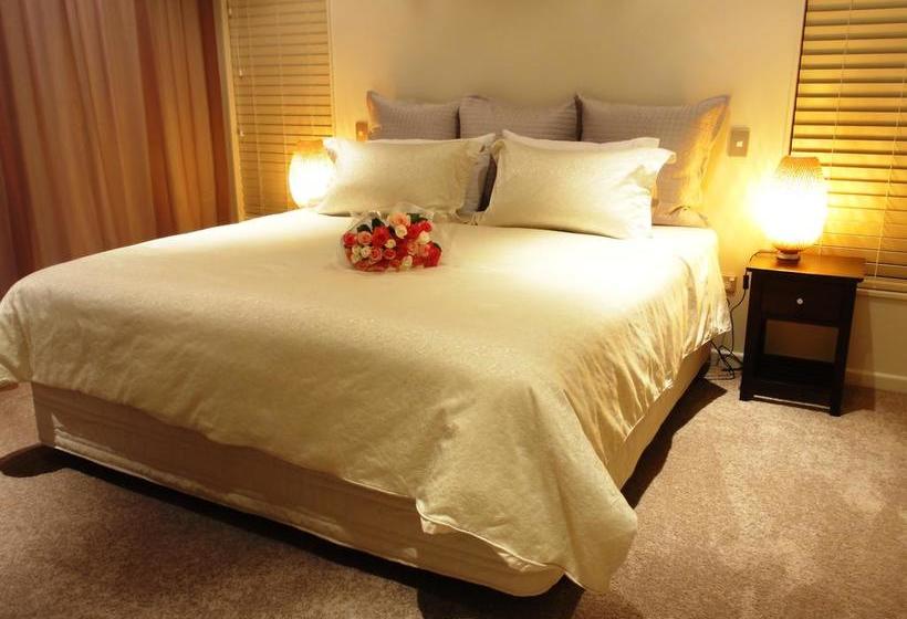 Bed and Breakfast Pine Hill Lodge 5