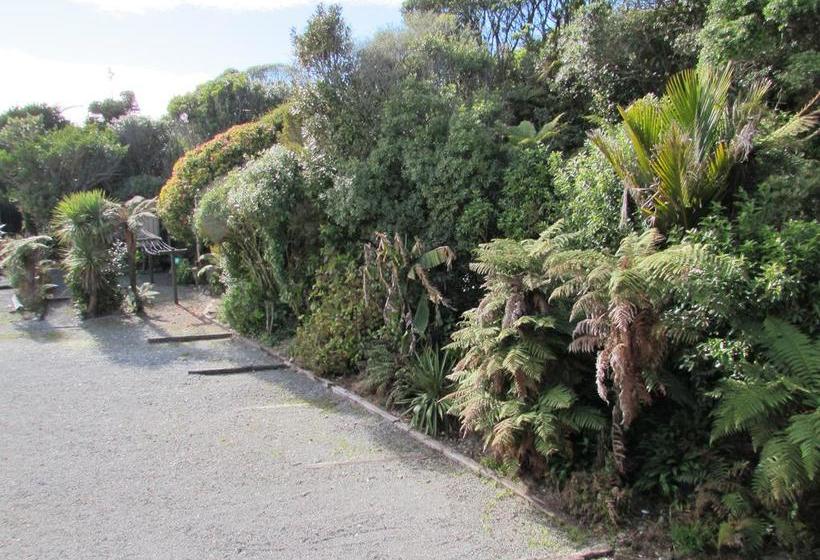 Hostel Birdsong Backpackers 5