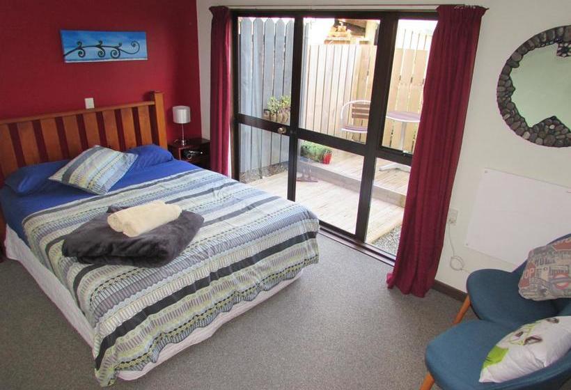 Hostel Birdsong Backpackers 9