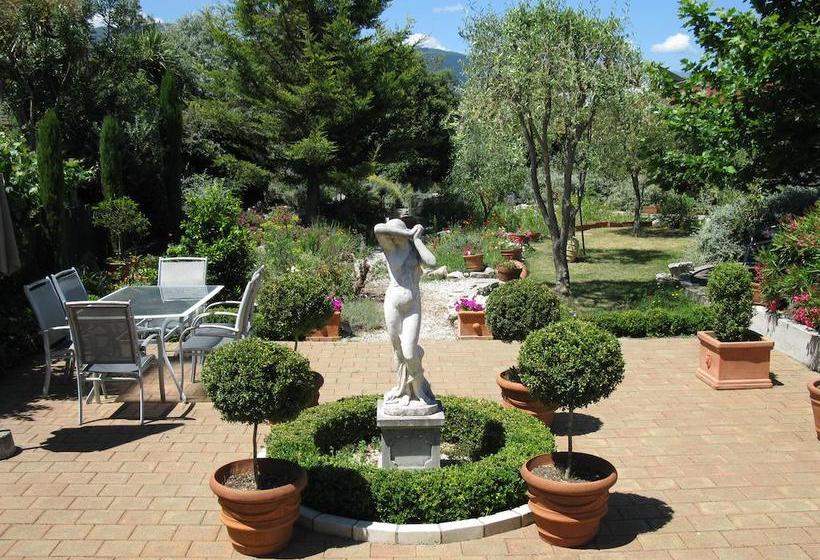 Beachside Villas Motel 15