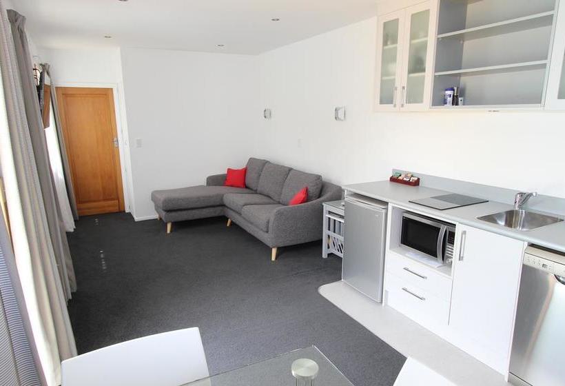 Beachside Villas Motel 2