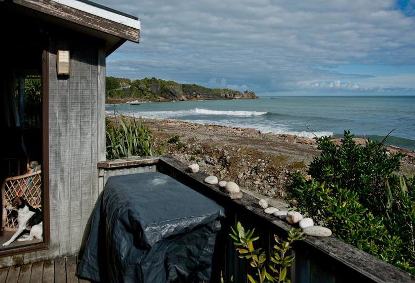 Punakaiki Beachfront Motels
