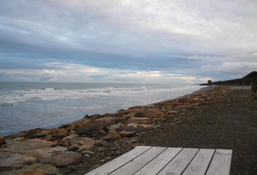 Punakaiki Beachfront Motels 1