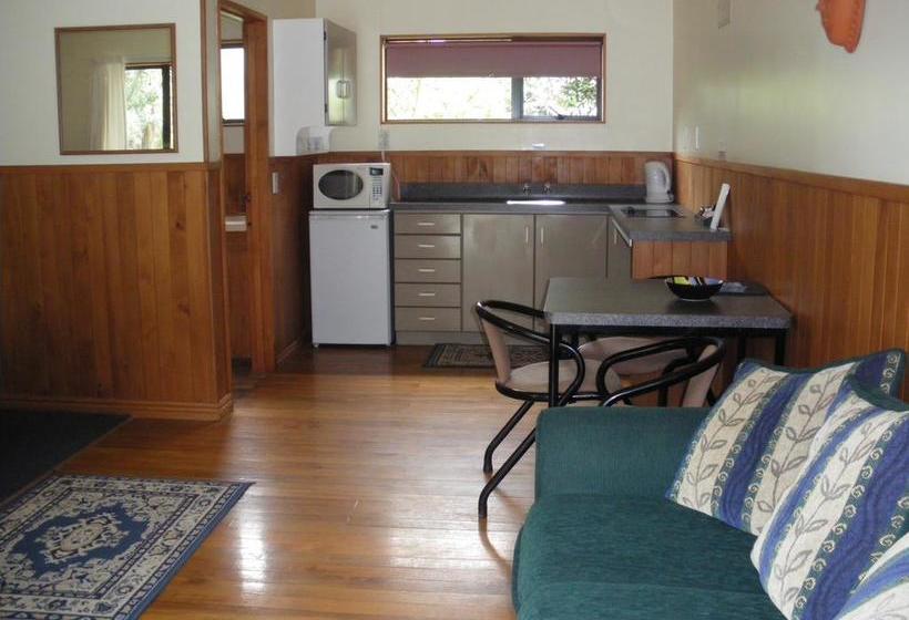Punakaiki Beachfront Motels 17