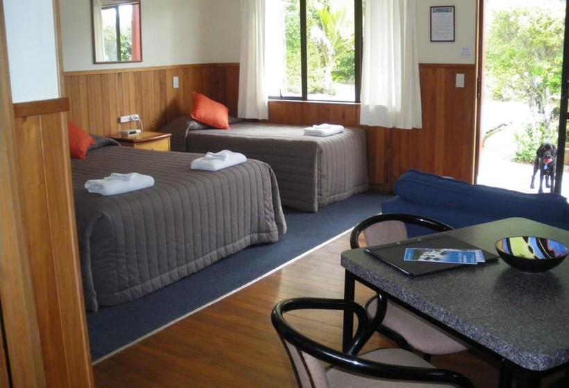 Punakaiki Beachfront Motels 18
