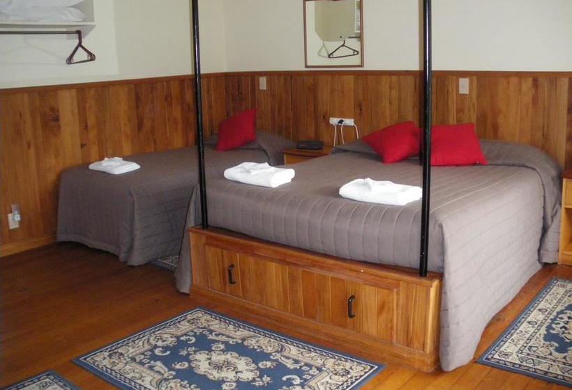 Punakaiki Beachfront Motels 19