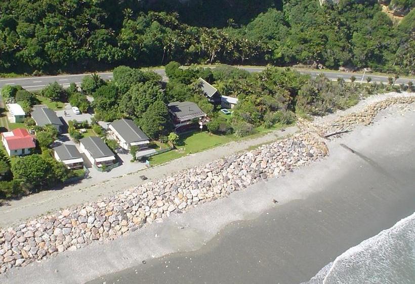 Punakaiki Beachfront Motels 3