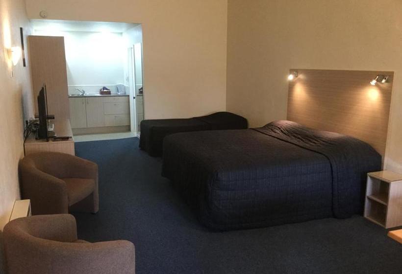 Motel Captains Quarters Motor Inn 3