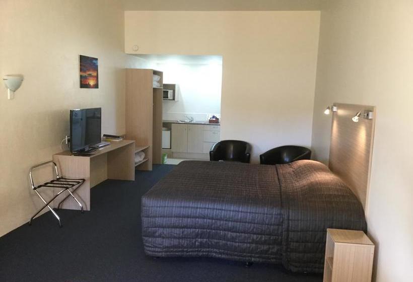 Motel Captains Quarters Motor Inn 4