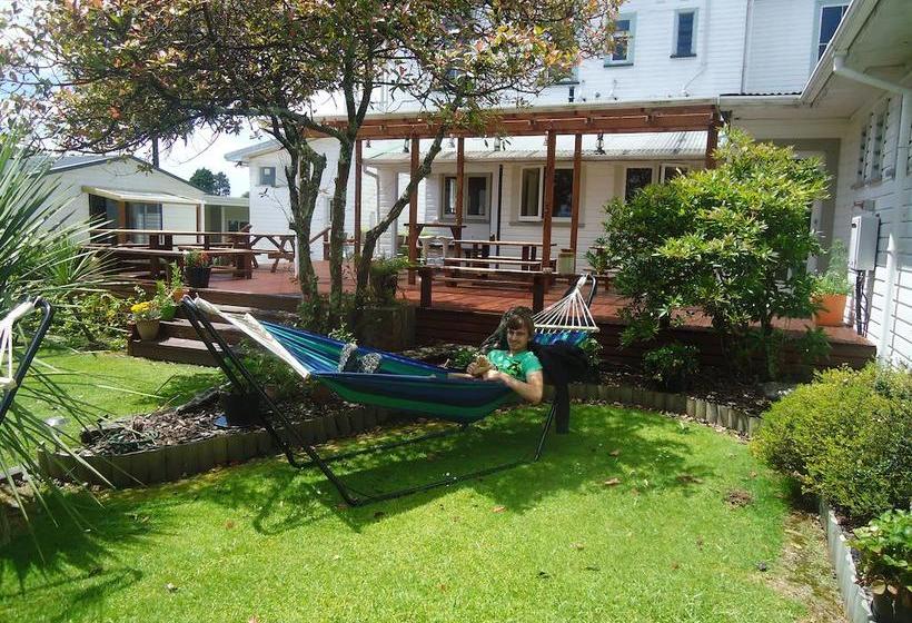 Tripinn Hostel Backpackers Yha 6