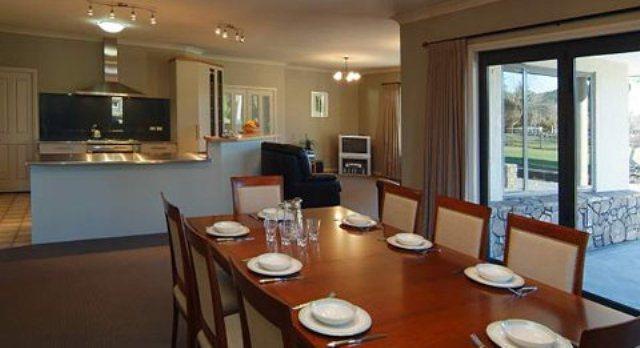 Bed and Breakfast Tui Lodge 8