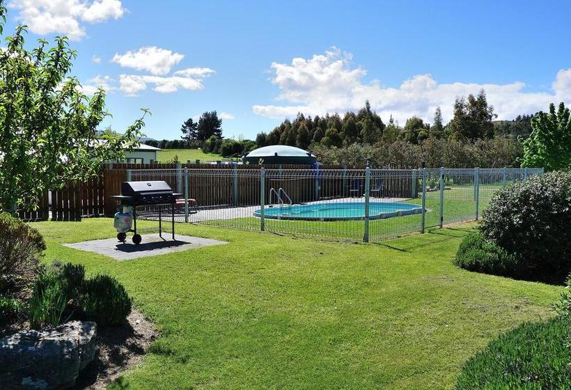 Motel Mirabell Chalets 14