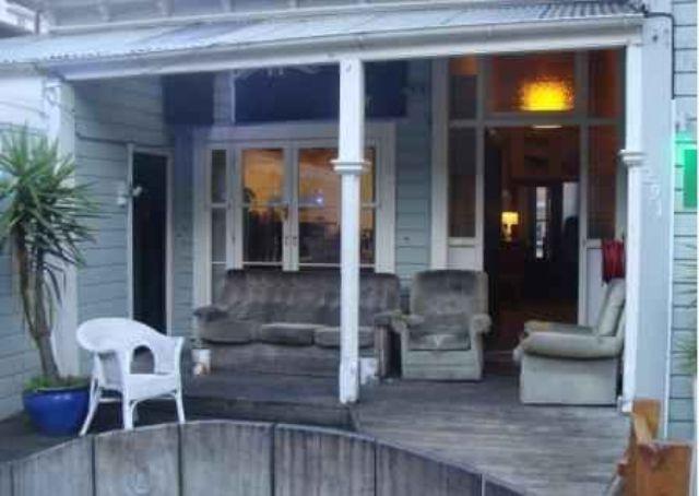 Hostel Worldwide Backpackers 9