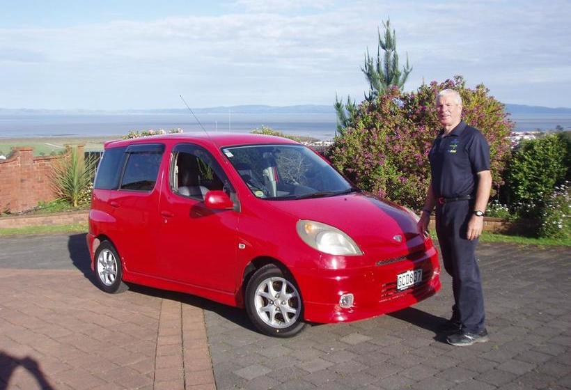 Chartre` Manor B&b 13