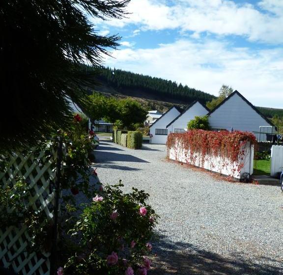 Antique Lodge Motel 13