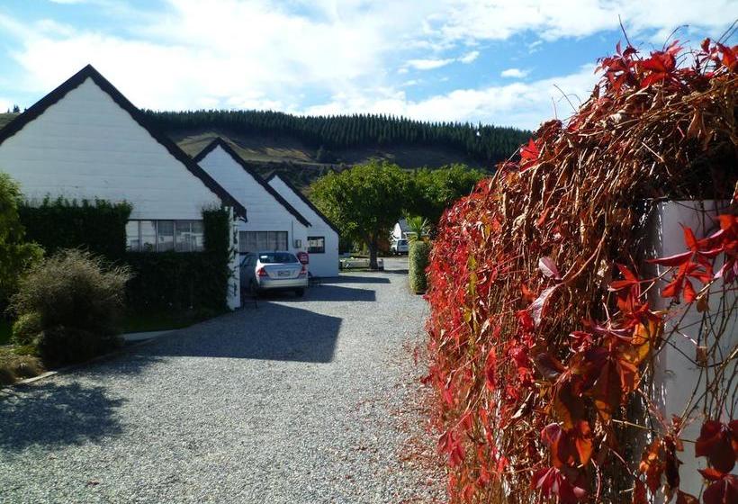 Antique Lodge Motel 2