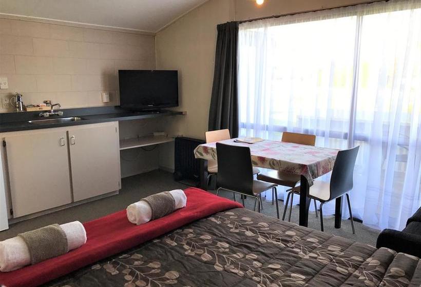 Anderson Park Motel 3