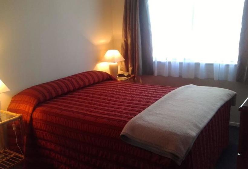 Ashburton S Regency Motel 1