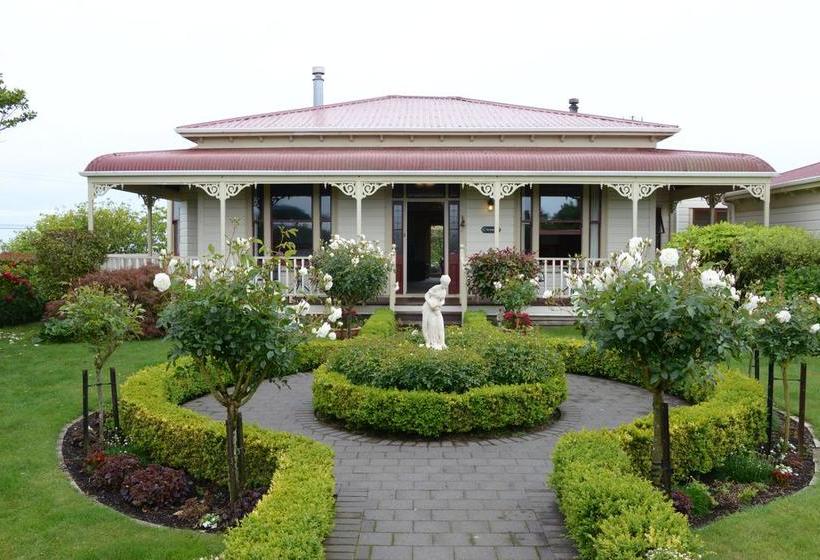 Villa Heights Bed And Breakfast 2