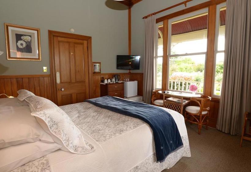 Villa Heights Bed And Breakfast 6