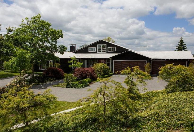 Bed and Breakfast Blackwood House 14