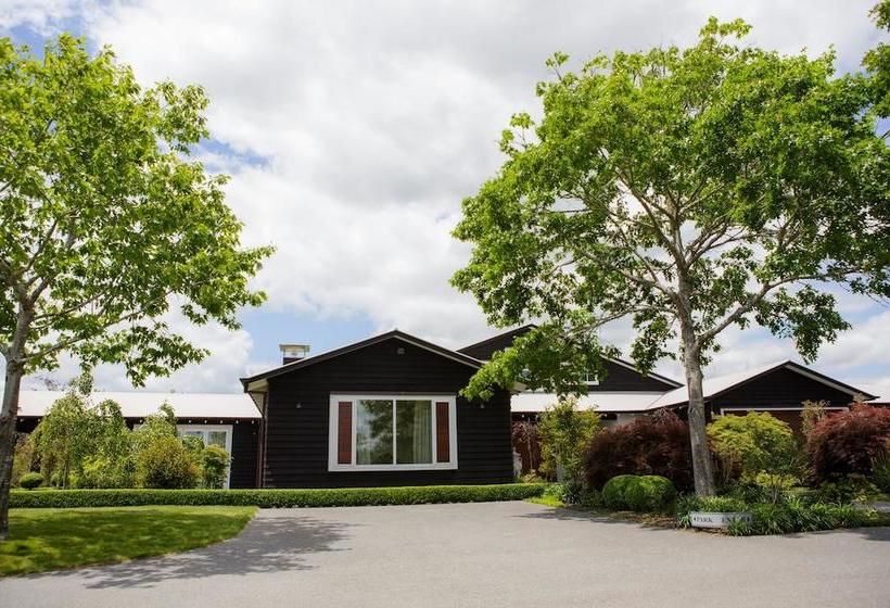 Bed and Breakfast Blackwood House 16