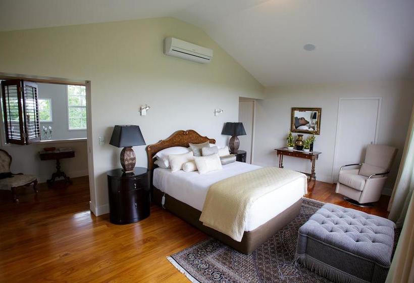 Bed and Breakfast Blackwood House 9