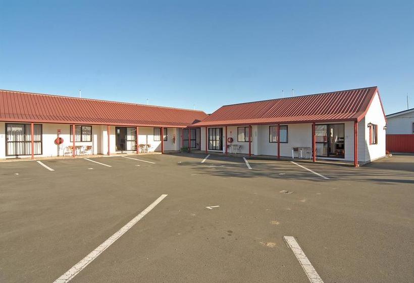 Gloucester House Motel 20