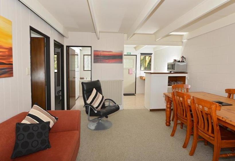 Falls Motel & Waterfront Campground 13