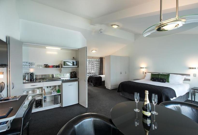 Motel The Tauranga On The Waterfront 19