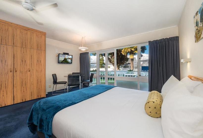 Motel The Tauranga On The Waterfront 3