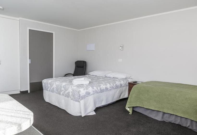 Continental Motel 14