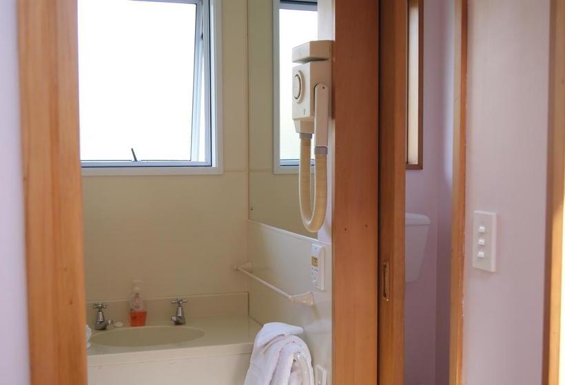 Apostles View Motel 16