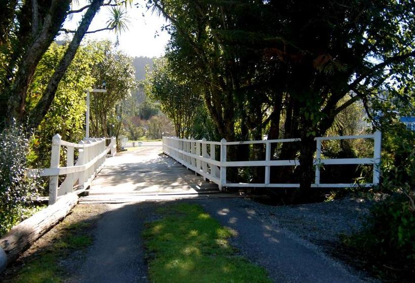 Apostles View Motel 5