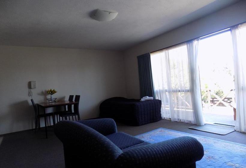 Garden City Motel 18