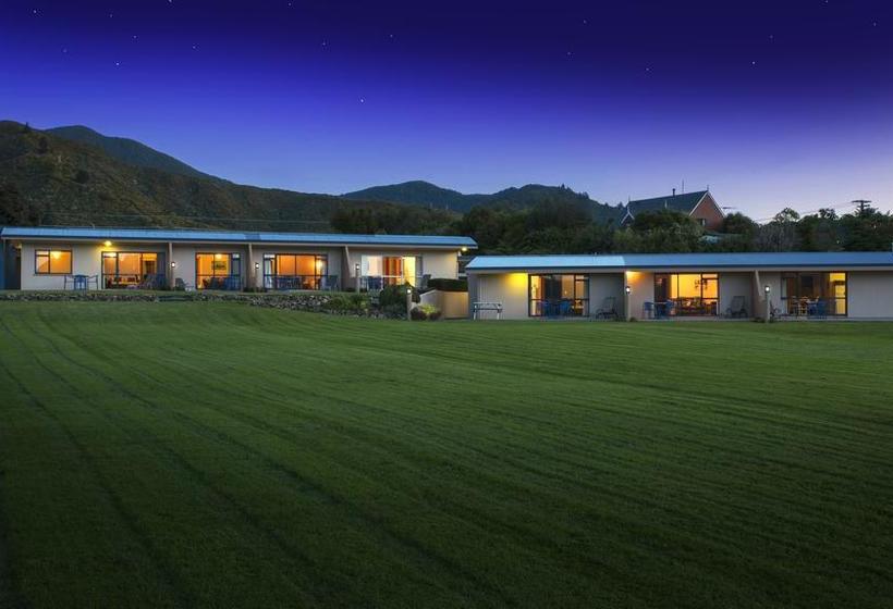 Bay Vista Waterfront Motel 18