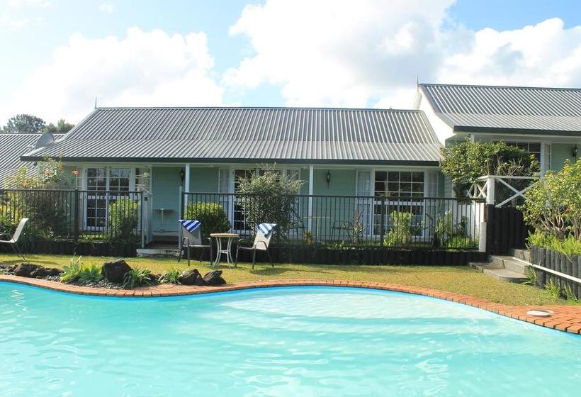 Ash Grove Boutique Motel 7