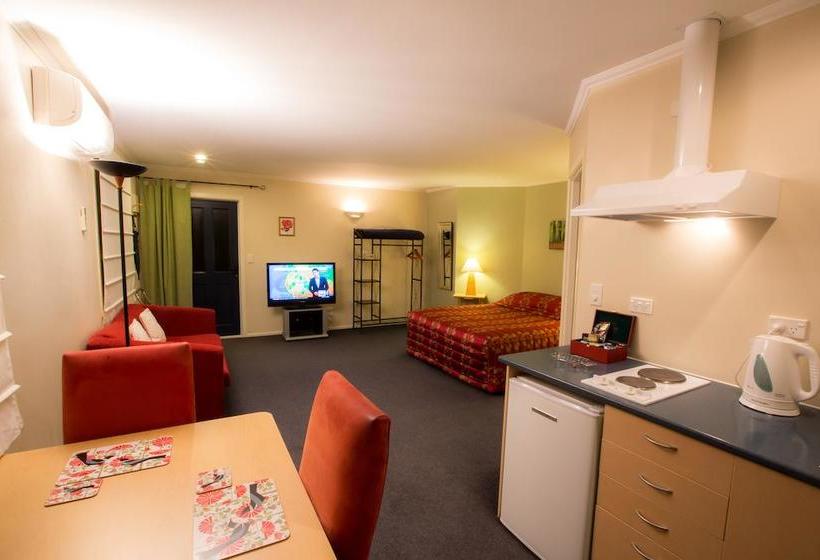 Motel Scarborough Lodge 1