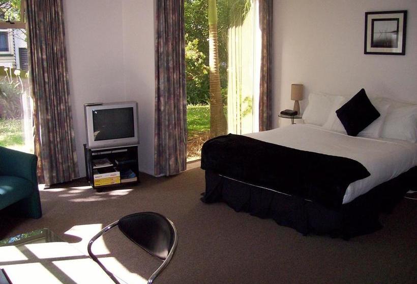 Motel Parklane Motor Inn Takapuna Beach 7